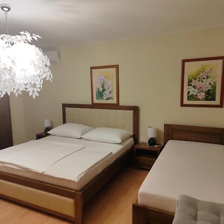 Apartmani Am Krk Town Eksteriør billede