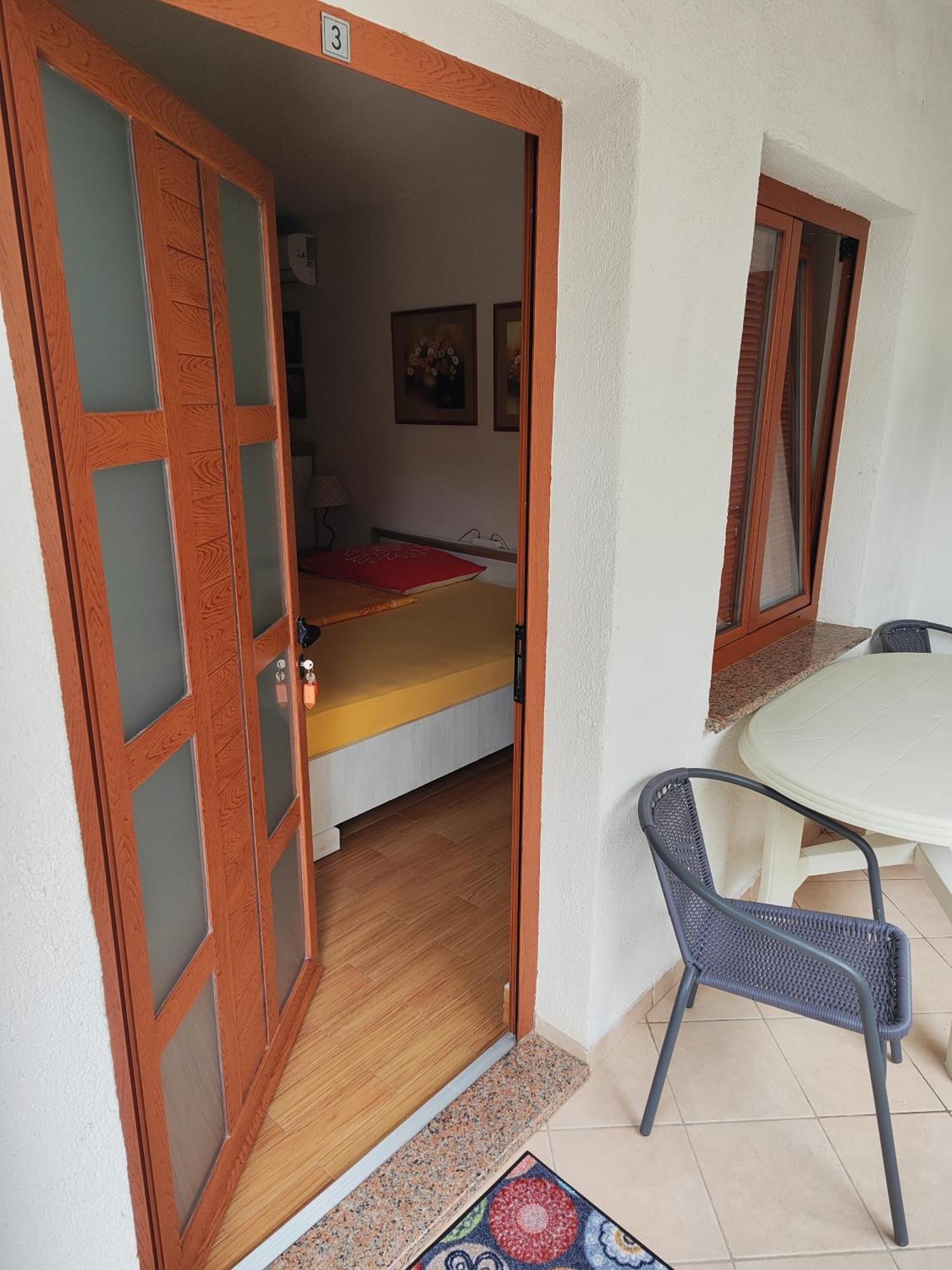 Apartmani Am Krk Town Eksteriør billede